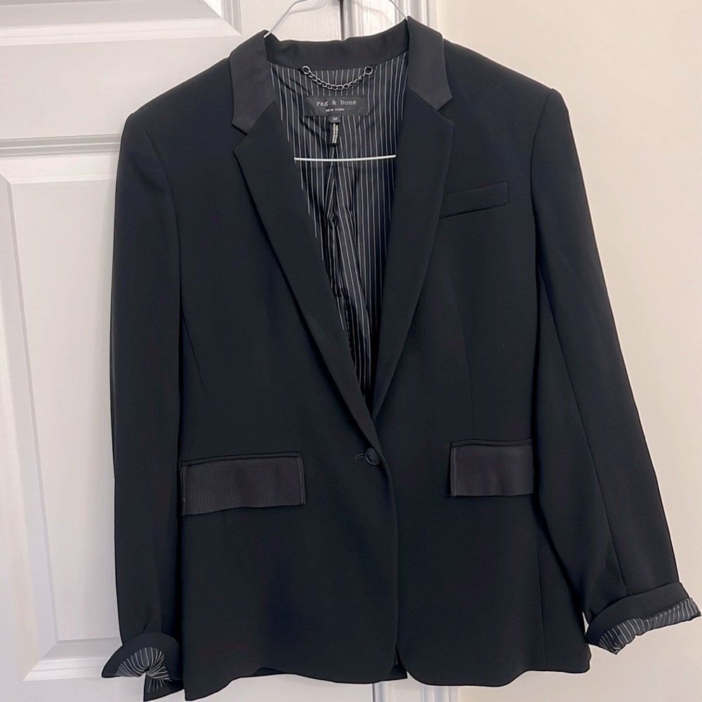 Black Rag and Bone blazer - Size 10- Great condition